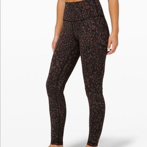 WUNDER UNDER HIGH-RISE TIGHT 28" *FULL-ON LUXTREME